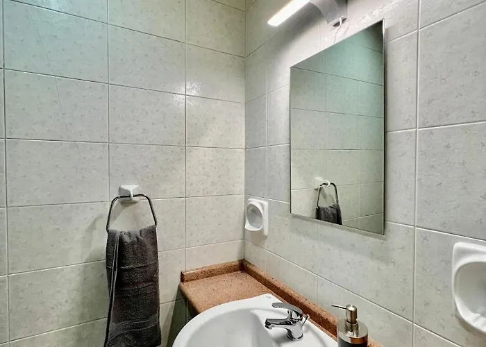 A Lovely 3 Bedroom Townhouse In