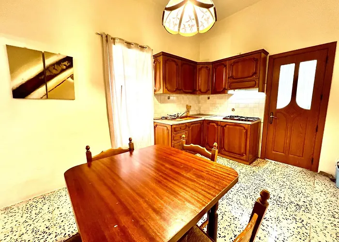 A Lovely 3 Bedroom Townhouse In Pensjonat *